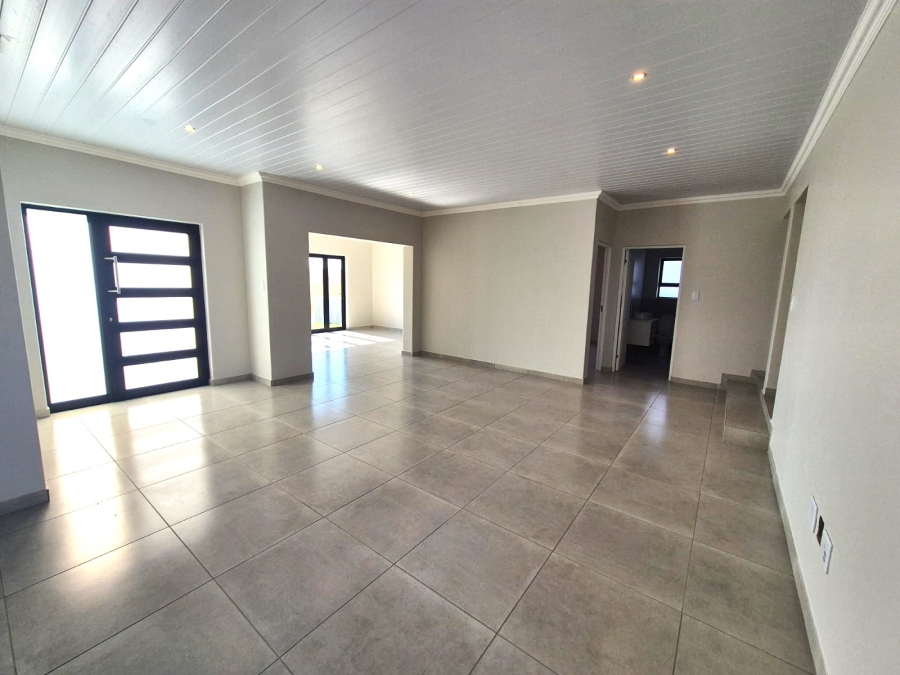 3 Bedroom Property for Sale in Vredenburg Western Cape